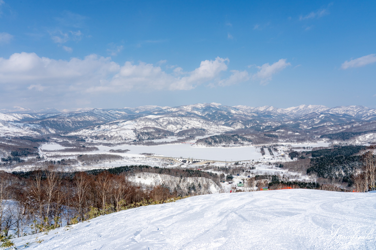 今金町ピリカスキー場｜札幌から車で約３時間。少し足を延ばしてでも、シーズン中に一度は訪れたい SNOW Freaks お気に入りの道南ローカルゲレンデ♪